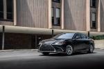 Lexus ES300h 2018 года (WW)